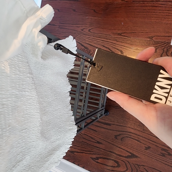 Smocked Puff Sleeve Short Sleeve Top NWT - Picture 4 of 4